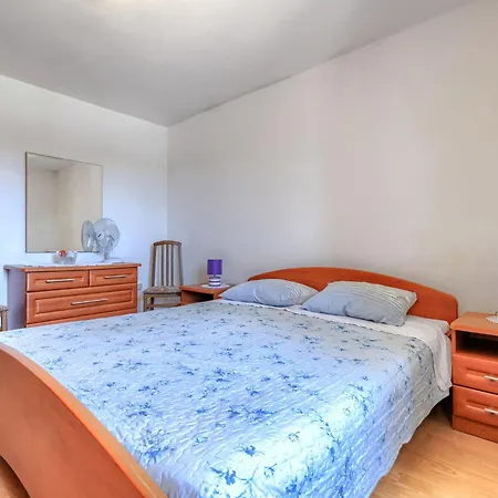 Laura - Pul470 By Interhome Casa vacanze