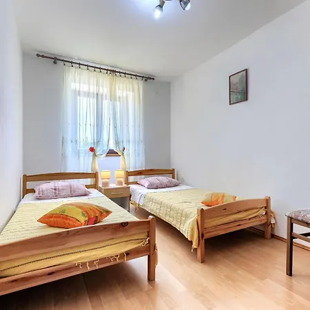 Laura - Pul470 By Interhome Casa vacanze