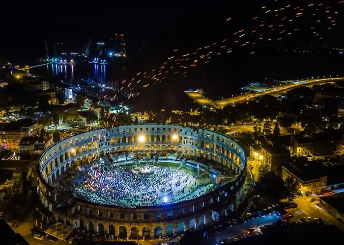 Vikendica Laura By Interhome *