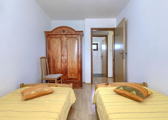 Laura By Interhome Vikendica Pula