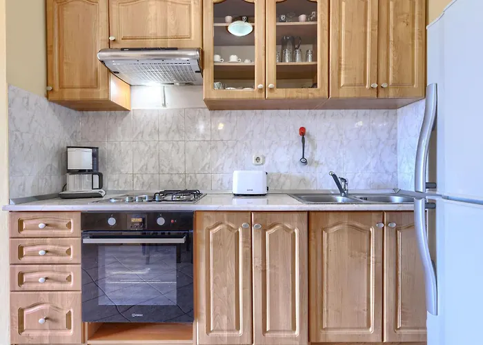 Laura By Interhome Pula