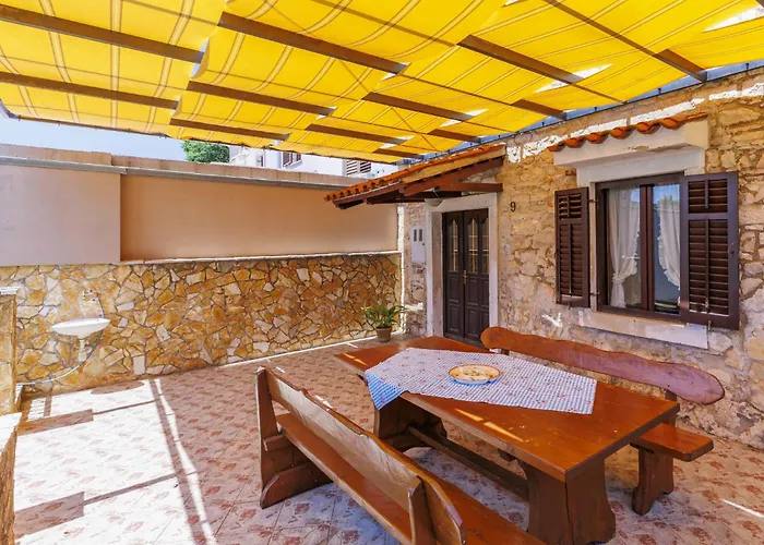 Vikendica Laura By Interhome