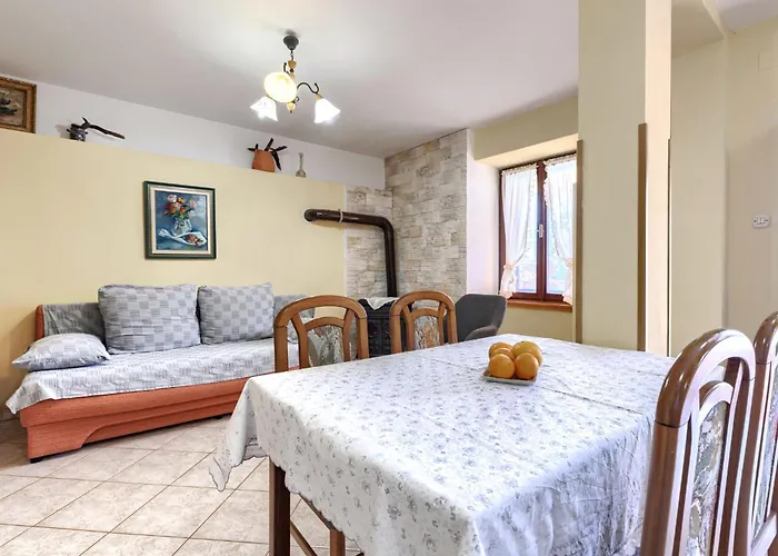 Laura By Interhome Vikendica *