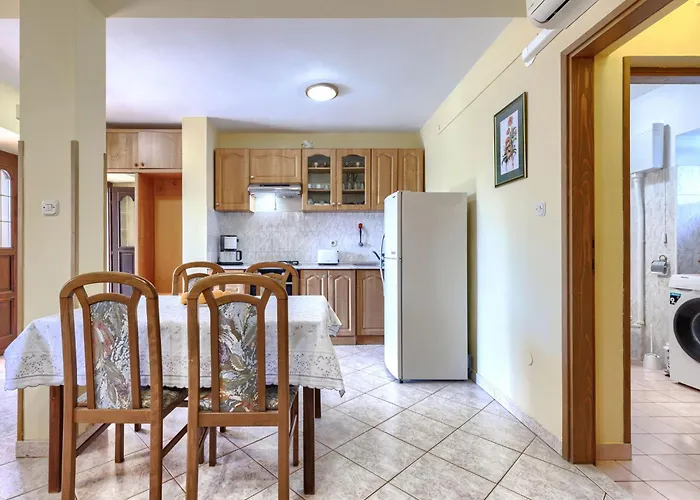 Vikendica Laura By Interhome *